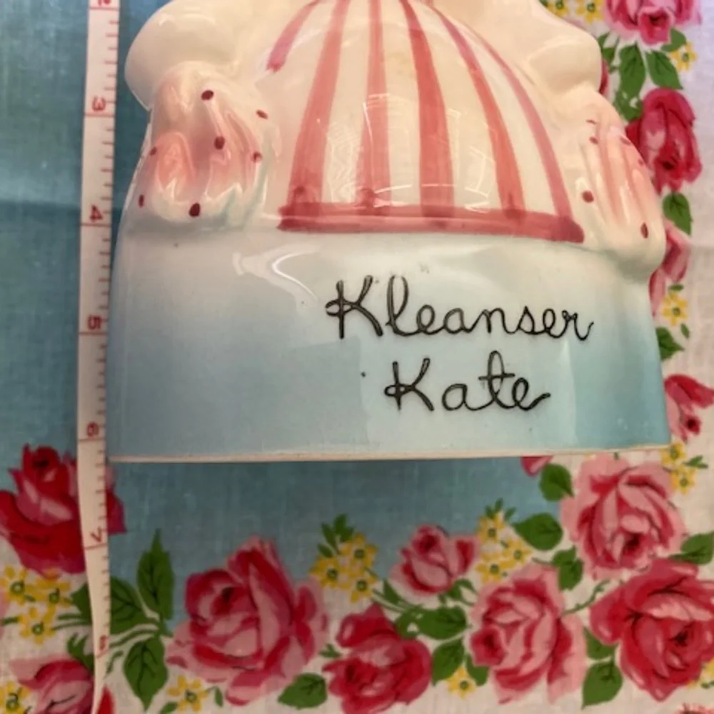 Vintage Kleanser Kate Powder Shaker - Picture 5 of 7